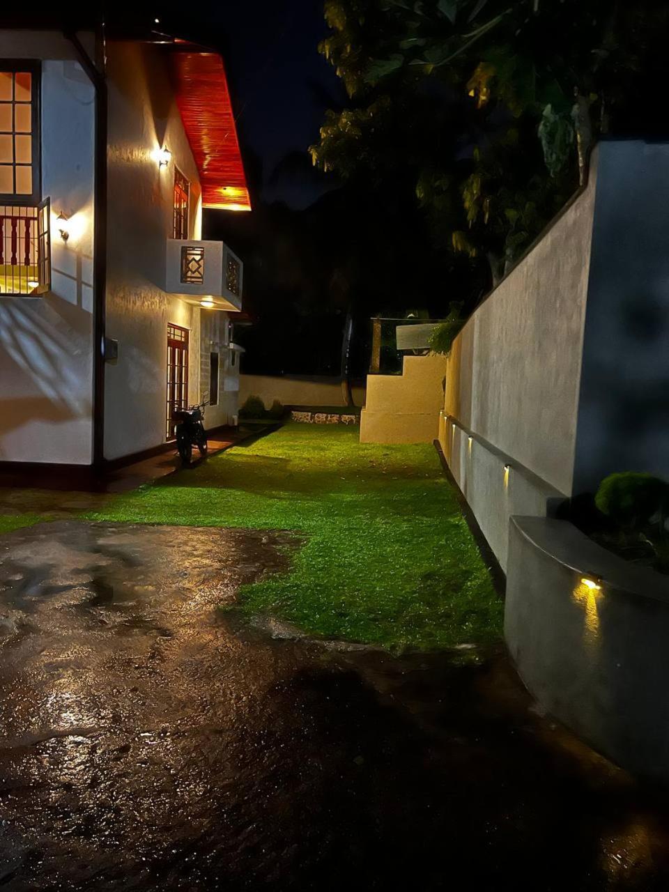 Urban Galle Villa Exterior foto